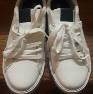 Nautica womans sneakers